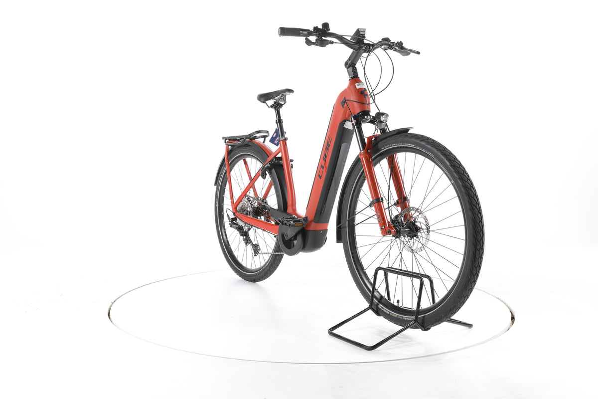 Cube Kathmandu Hybrid EXC Trekking E-Bike Tiefeinsteiger - Image 3