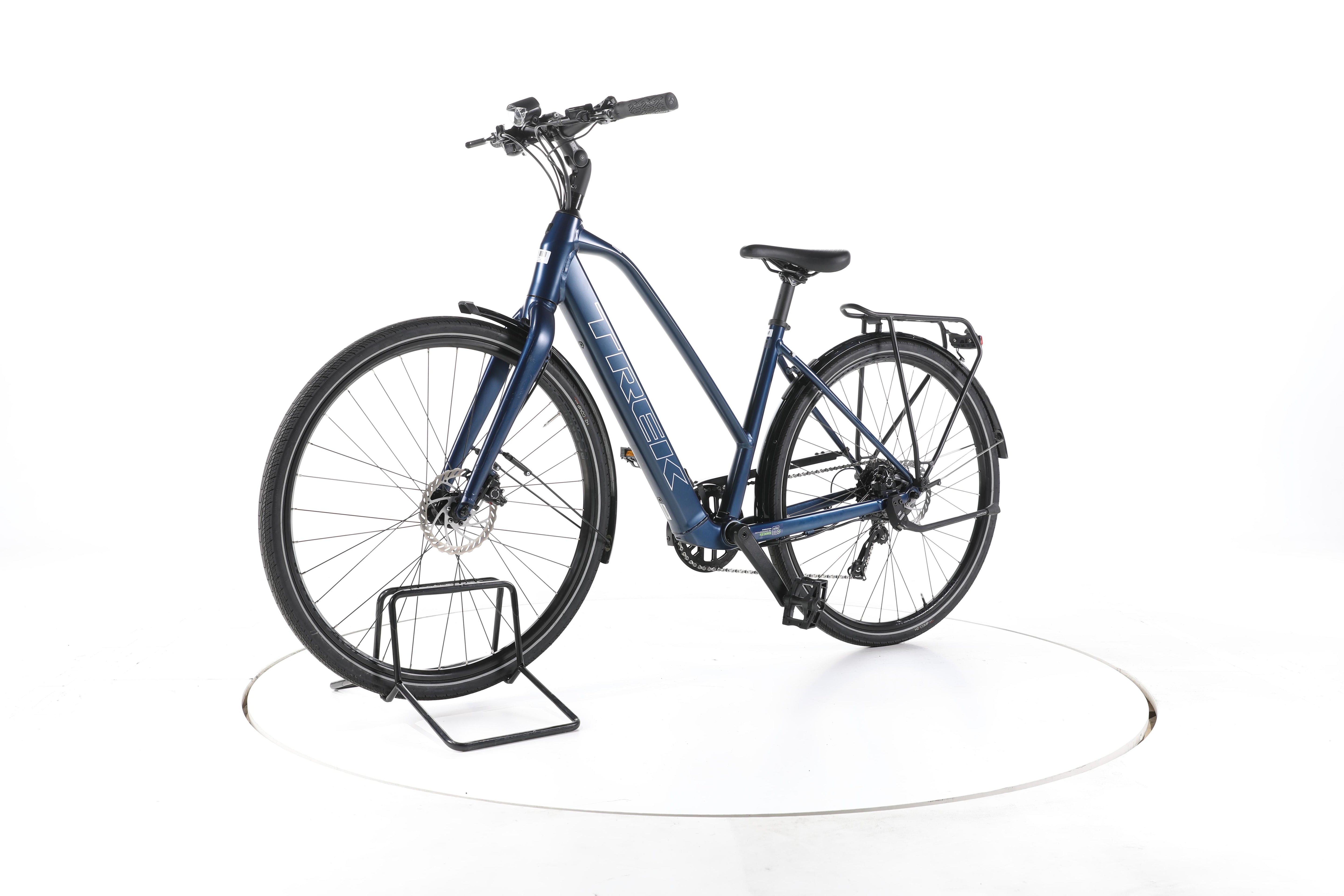 Trek FX+2 Stagger Trekking E-Bike - Image 6