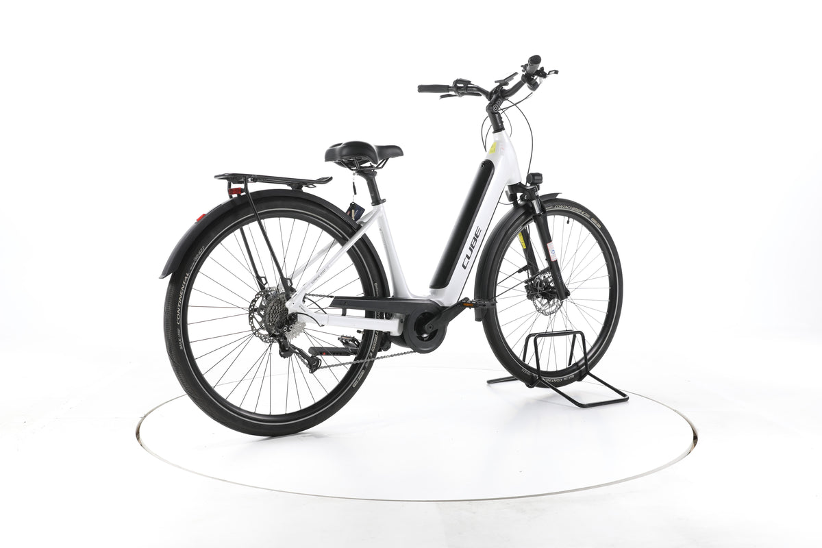 Cube Supreme Sport Hybrid ONE Trekking E-Bike Tiefeinsteiger - Image 12