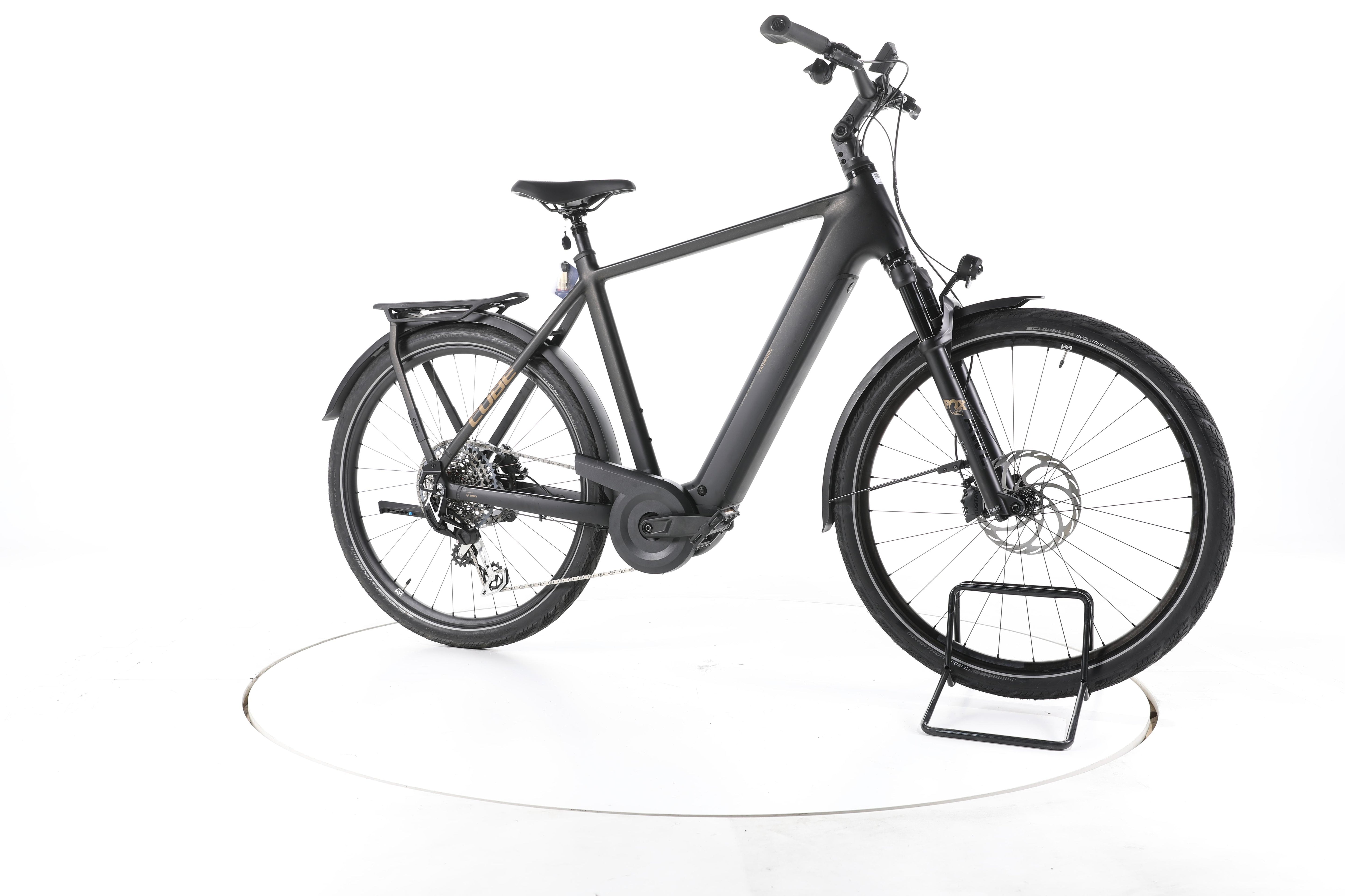 Cube Kathmandu Hybrid SLT Trekking E-Bike 2024 - Image 2