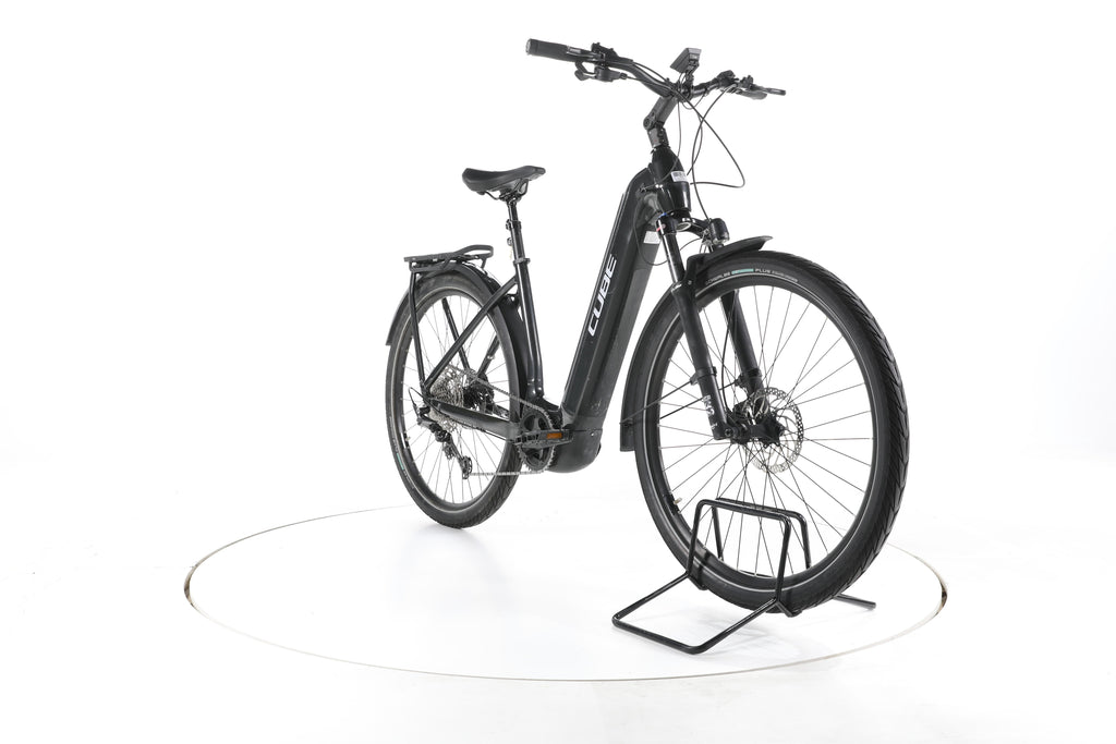 Cube Kathmandu Hybrid Trekking E-Bike Tiefeinsteiger - Image 3