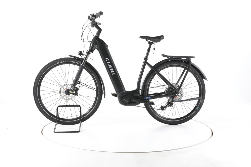 Cube Kathmandu Hybrid Trekking E-Bike Tiefeinsteiger - Image 7