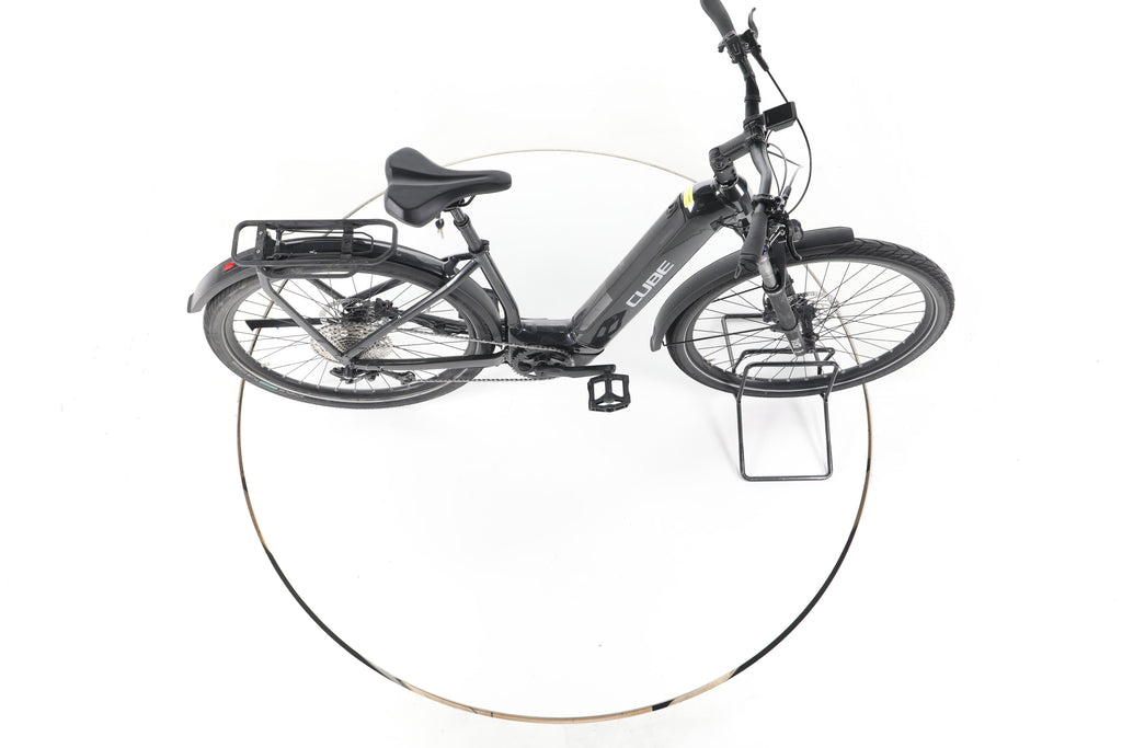 Cube Kathmandu Hybrid Trekking E-Bike Tiefeinsteiger - Image 13