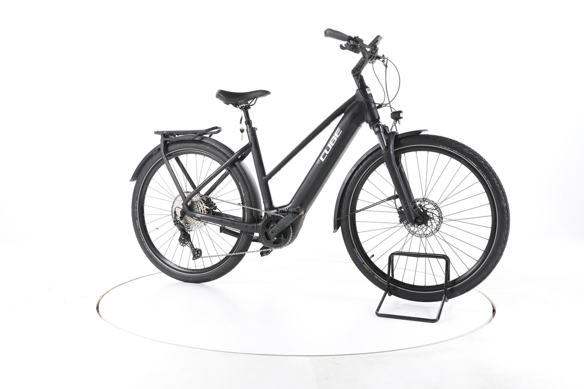 Cube Touring Hybrid Pro Trekking E-Bike - Image 2