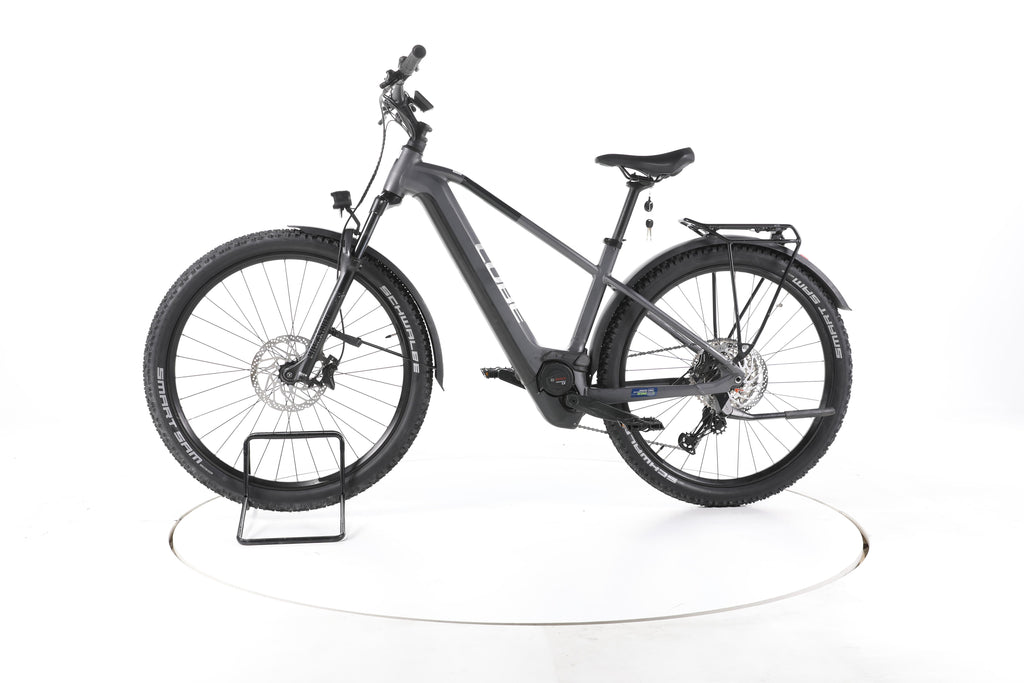 Cube Reaction Hybrid Race Trekking E-Bike - Image 7