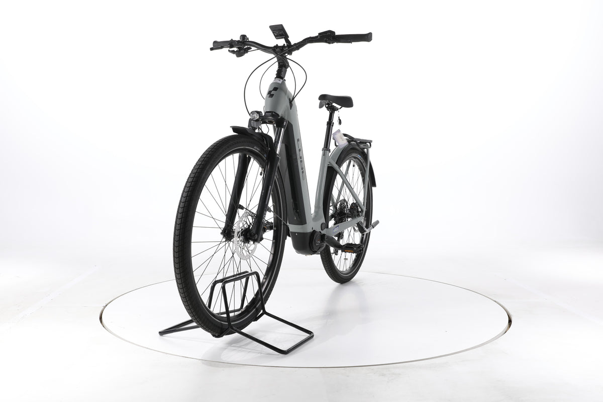 Cube Kathmandu Hybrid ONE Trekking E-Bike Tiefeinsteiger - Image 5