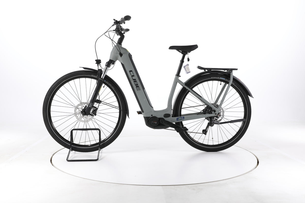 Cube Kathmandu Hybrid ONE Trekking E-Bike Tiefeinsteiger - Image 7