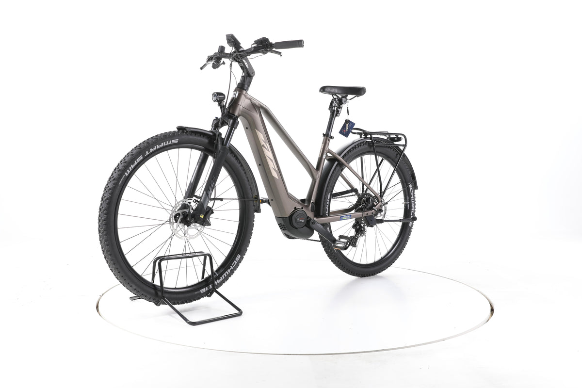 KTM Macina Gran 710 Trekking E-Bike - Image 6