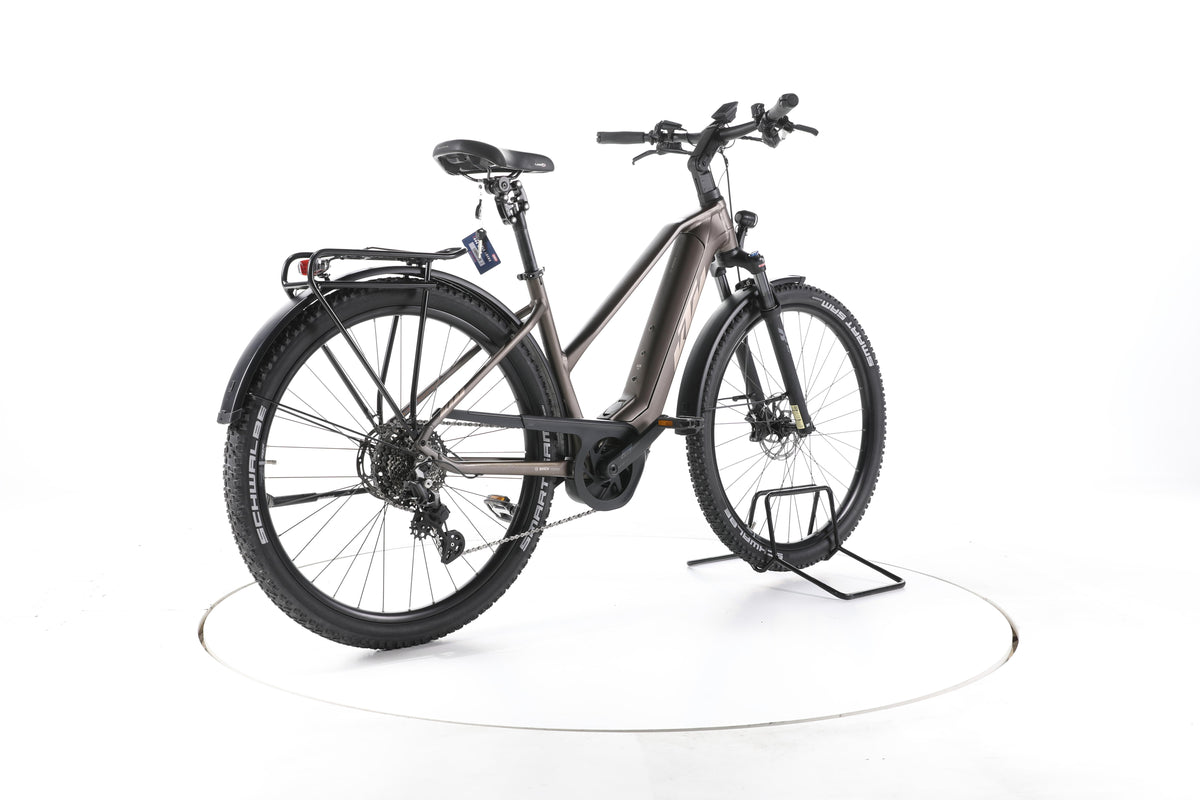 KTM Macina Gran 710 Trekking E-Bike - Image 12