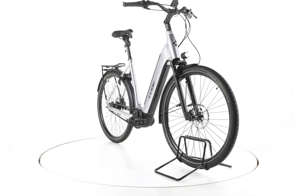 Cube Supreme Hybrid SLX Trekking E-Bike Tiefeinsteiger - Image 3