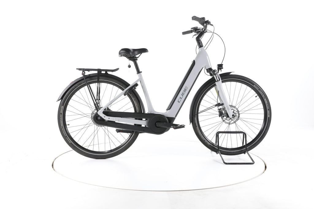 Cube Supreme Hybrid ONE City E-Bike Tiefeinsteiger - Image 1