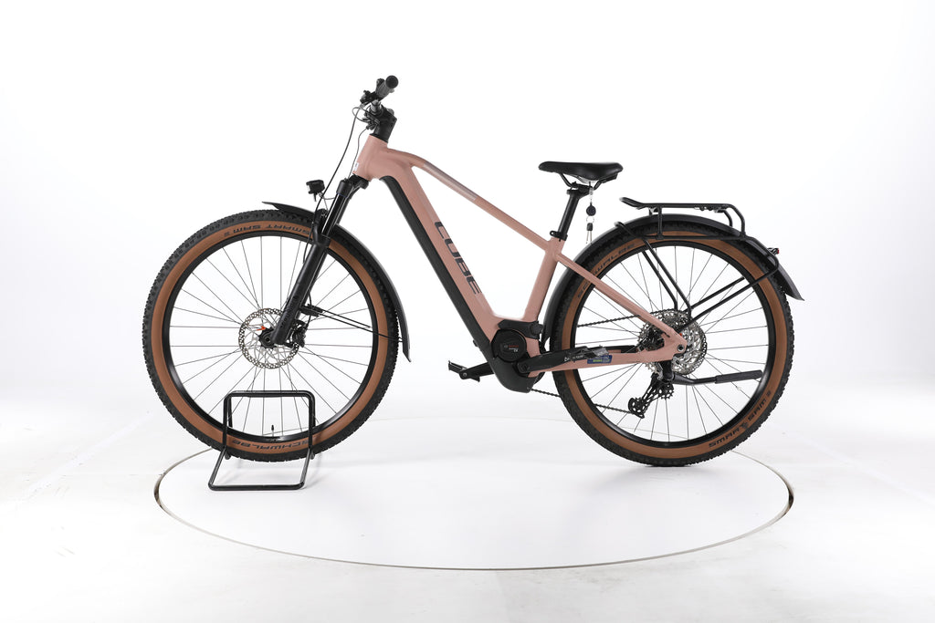 Cube Reaction Hybrid Pro Allroad Trekking E-Bike - Image 7