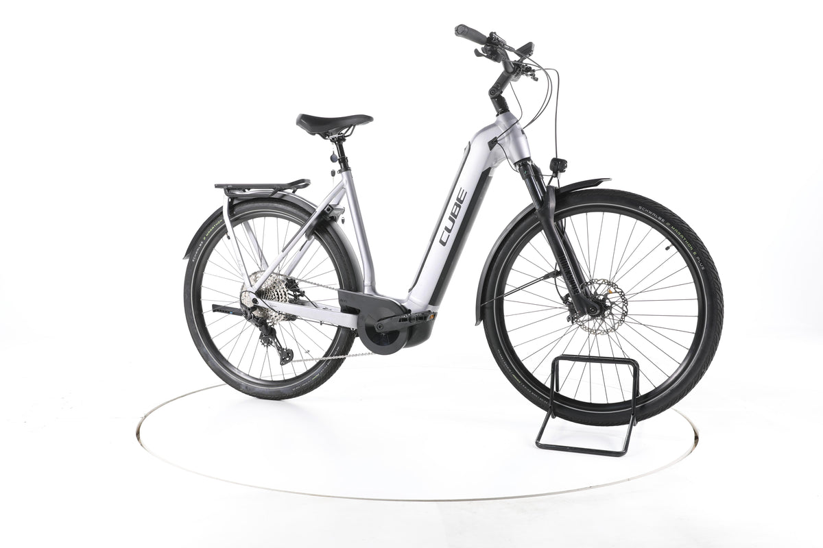 Cube Kathmandu Hybrid SLX Trekking E-Bike Tiefeinsteiger - Image 2