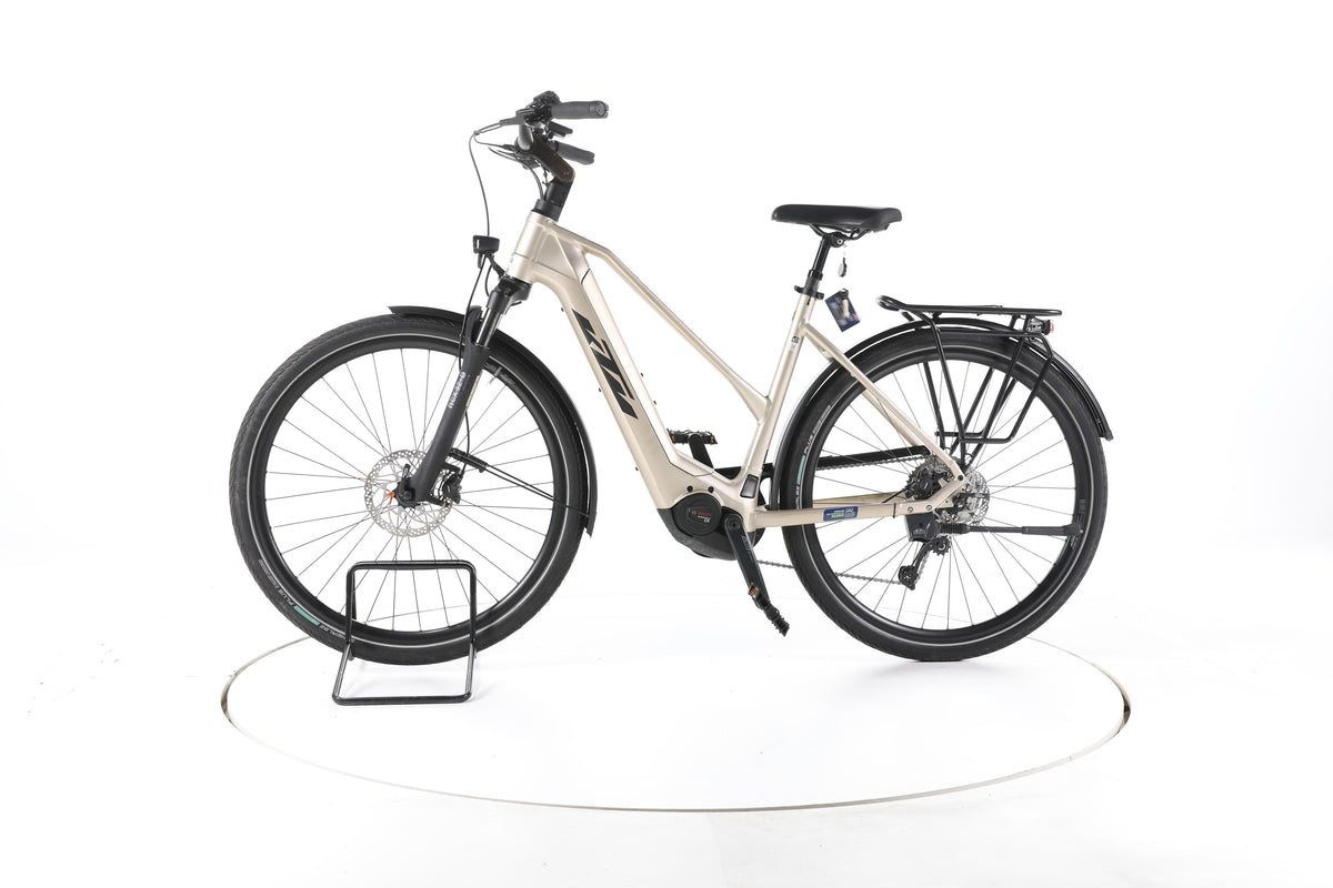 KTM Macina Style 740 Trekking E-Bike - Image 7