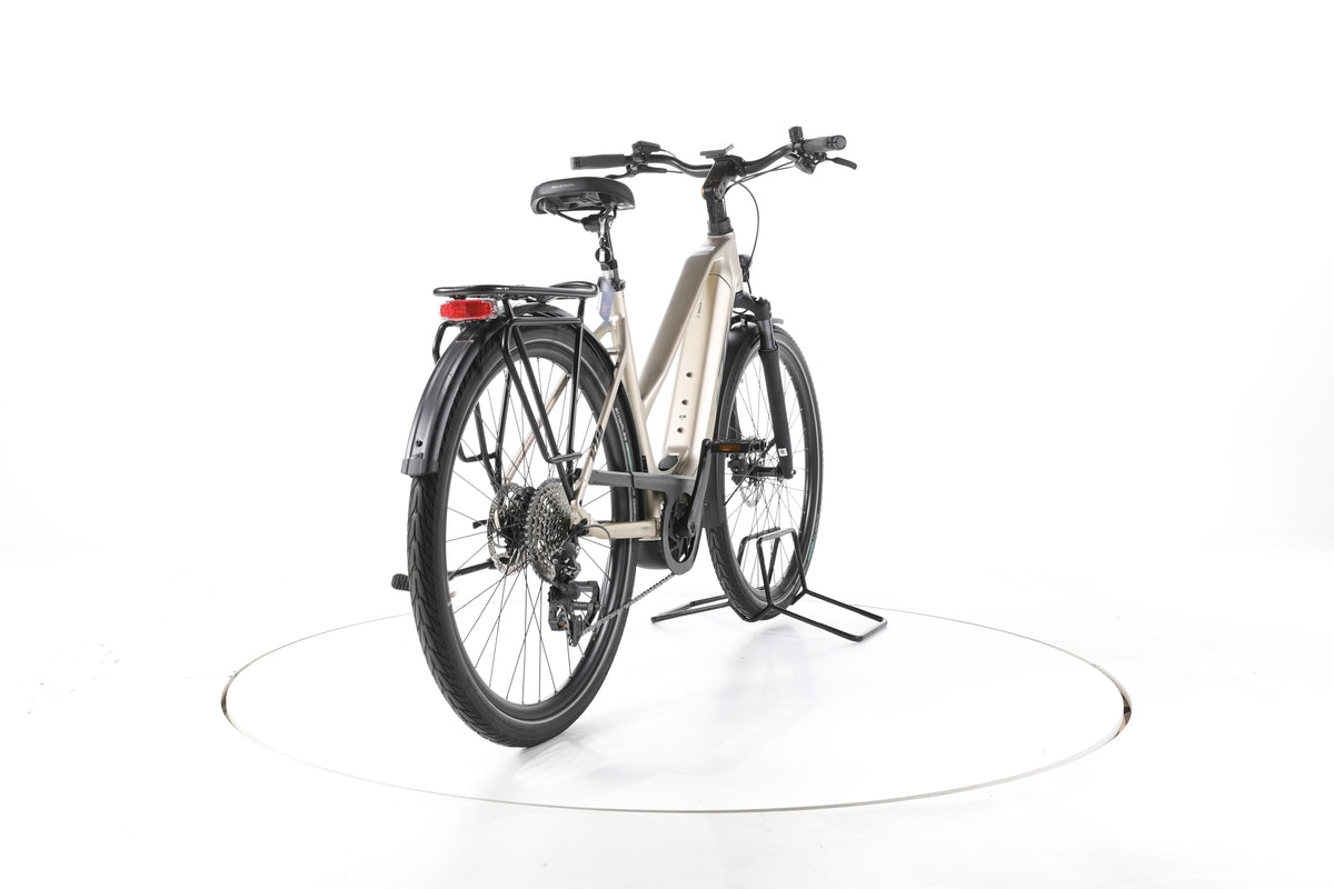 KTM Macina Style 740 Trekking E-Bike - Image 11
