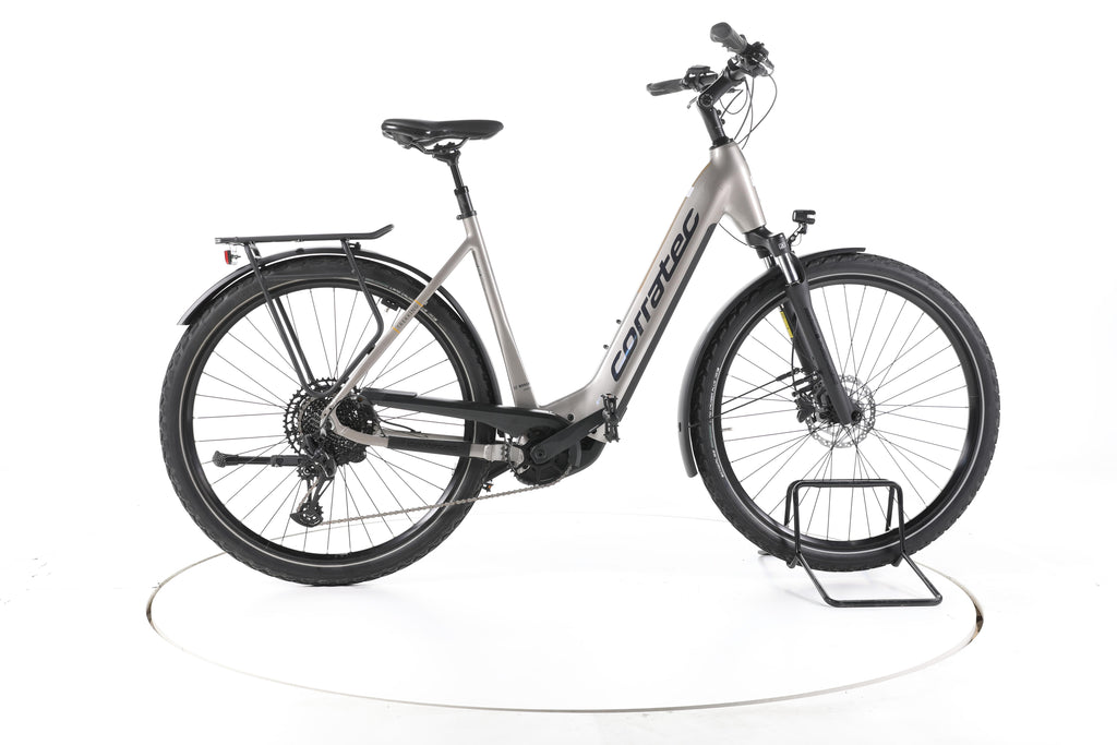 Corratec E-Power Trekking Trekking E-Bike Tiefeinsteiger - Image 1
