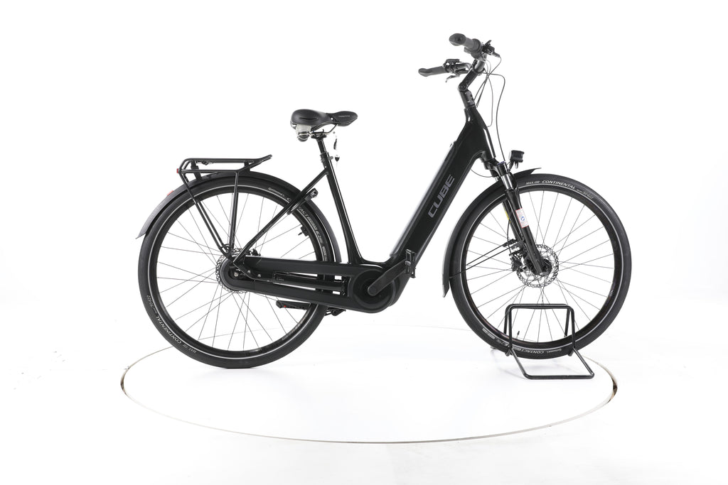 Cube Supreme Hybrid City E-Bike Tiefeinsteiger 2024 - Image 1