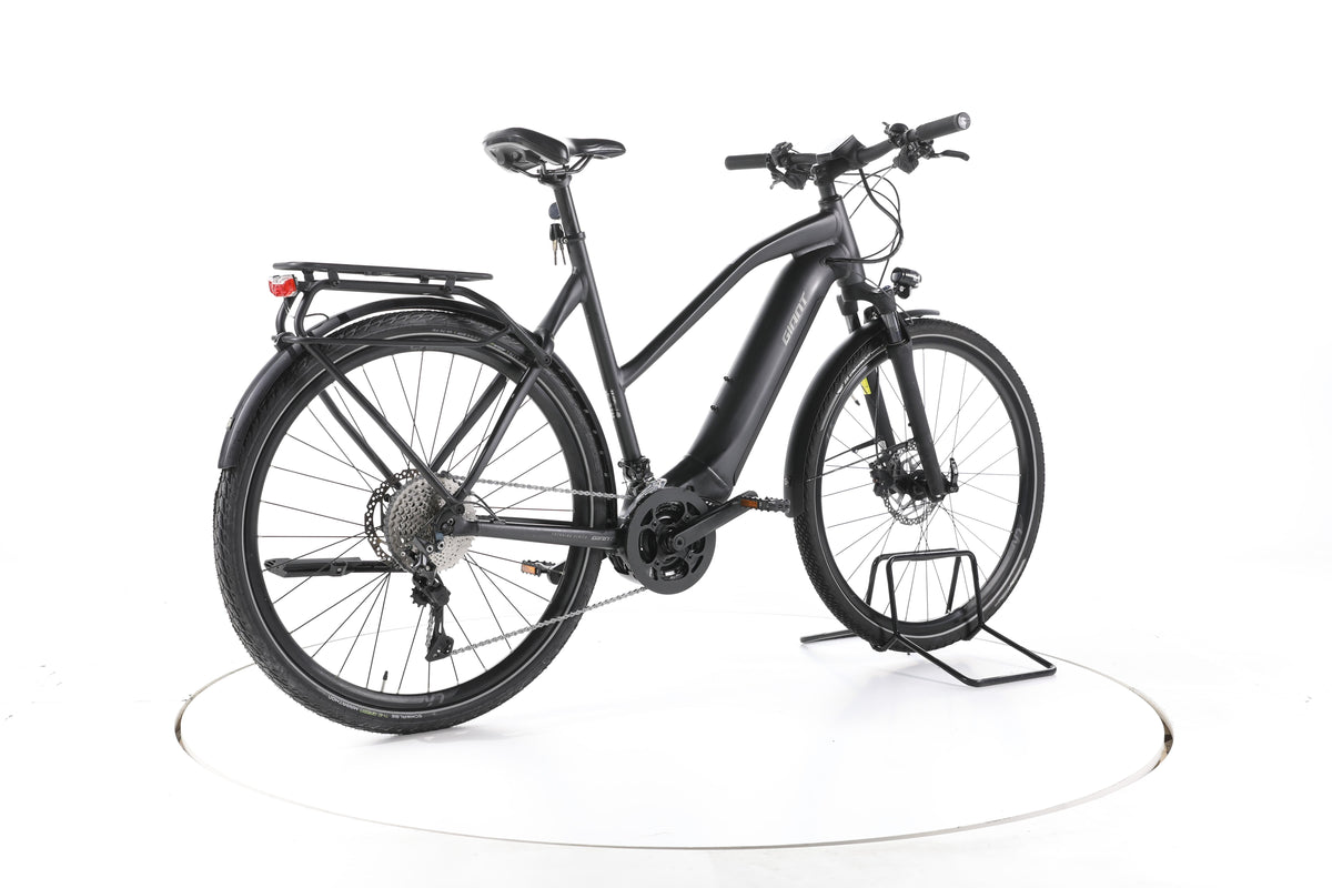 Giant Explore E+ 1 Trekking E-Bike - Image 12