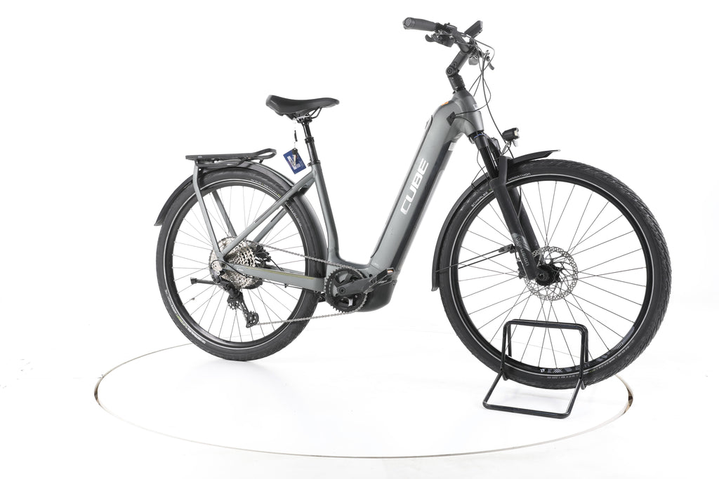 Cube Kathmandu Hybrid Pro Trekking E-Bike Tiefeinsteiger - Image 2