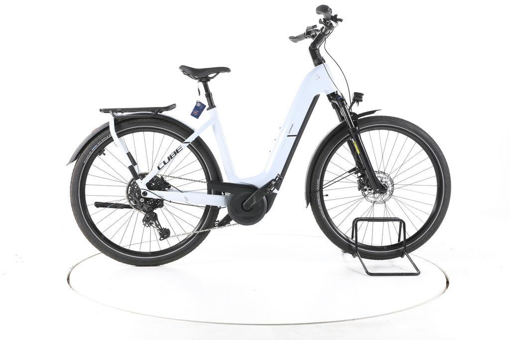 Cube Kathmandu Hybrid One Trekking E-Bike Tiefeinsteiger 2025 - Image 1
