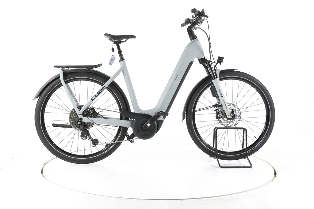 Cube Kathmandu Hybrid Trekking E-Bike Tiefeinsteiger 2025 - Image 1