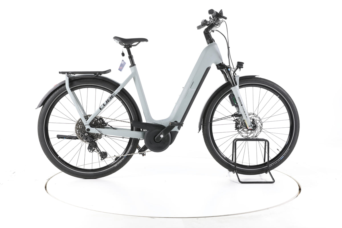 Cube Kathmandu Hybrid Trekking E-Bike Tiefeinsteiger 2025 - Image 1