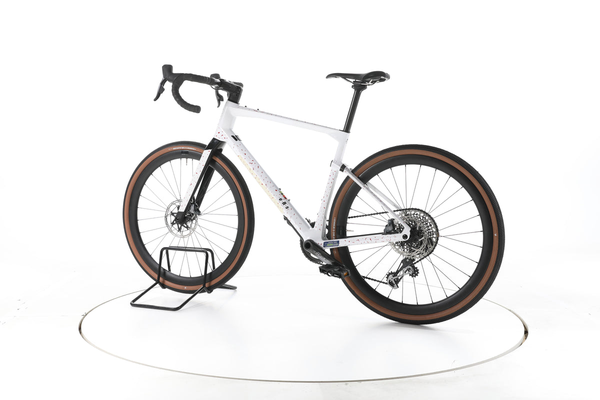 BMC URS 01 TWO Gravelbike Carbon 2024 - Image 8