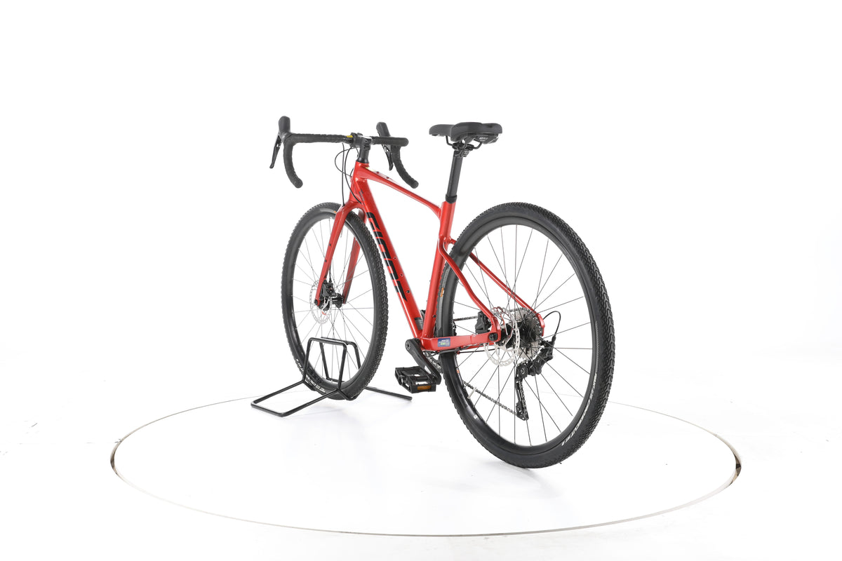 Giant Revolt 1 Gravelbike 2024 - Image 9