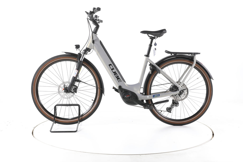 Cube Touring Hybrid Pro Trekking E-Bike Tiefeinsteiger - Image 7