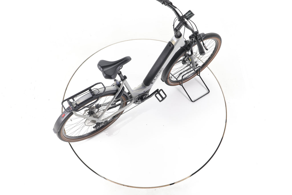 Cube Touring Hybrid Pro Trekking E-Bike Tiefeinsteiger - Image 24
