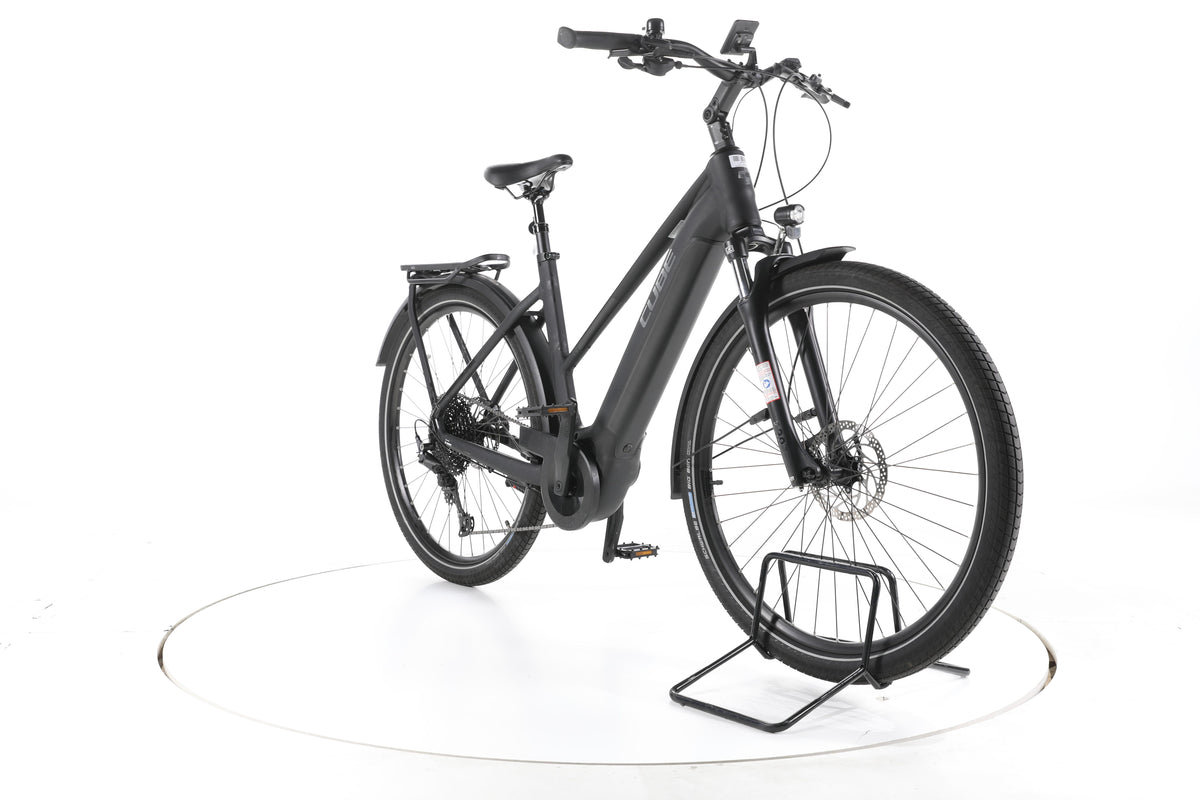 Cube Touring Hybrid Pro Trekking E-Bike - Image 3