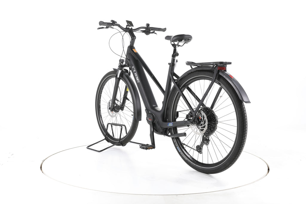 Cube Touring Hybrid Pro Trekking E-Bike - Image 9