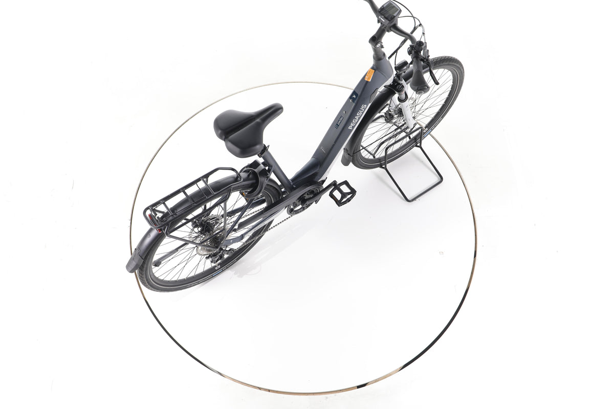 Pegasus Premio Evo 10 Lite Trekking E-Bike Tiefeinsteiger - Image 24