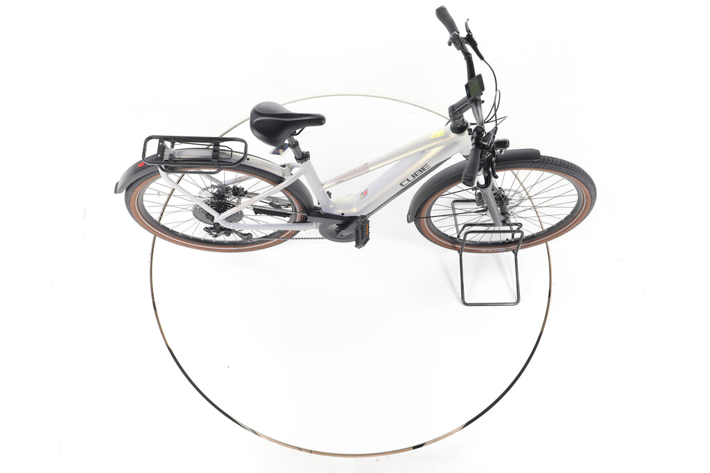 Cube Touring Hybrid Pro 625 Trekking E-Bike - Image 13
