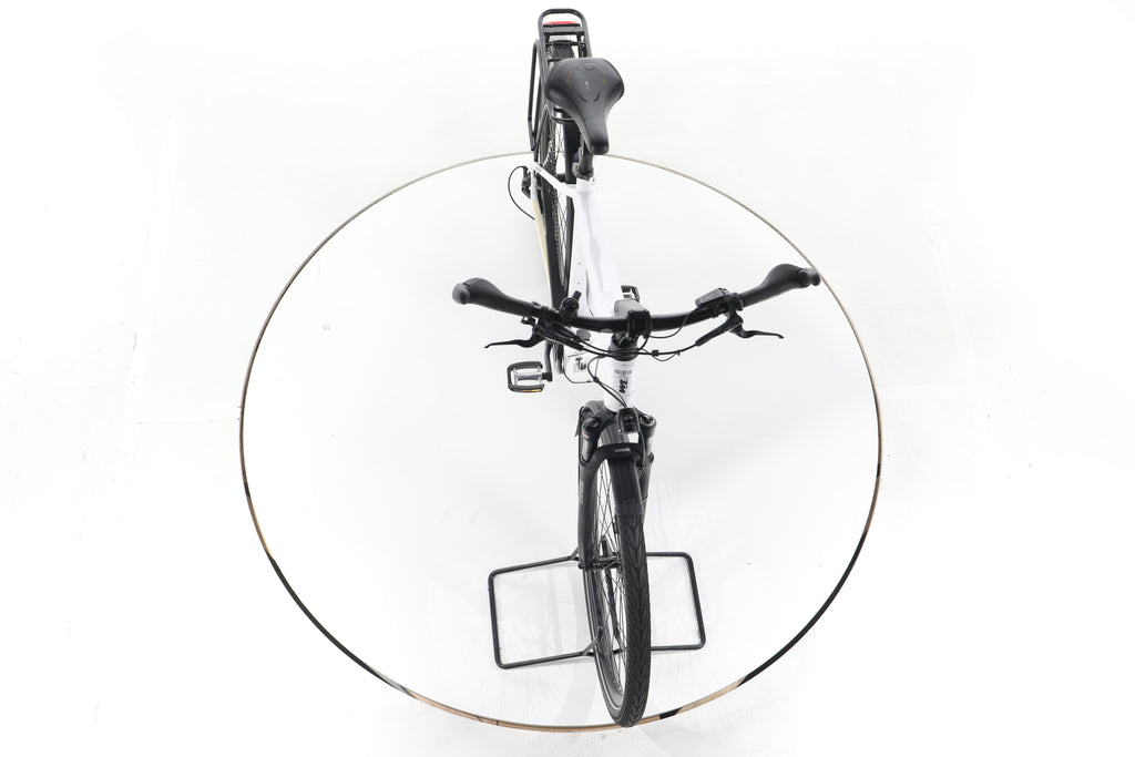 KTM Macina Style 720 Trekking E-Bike - Image 16