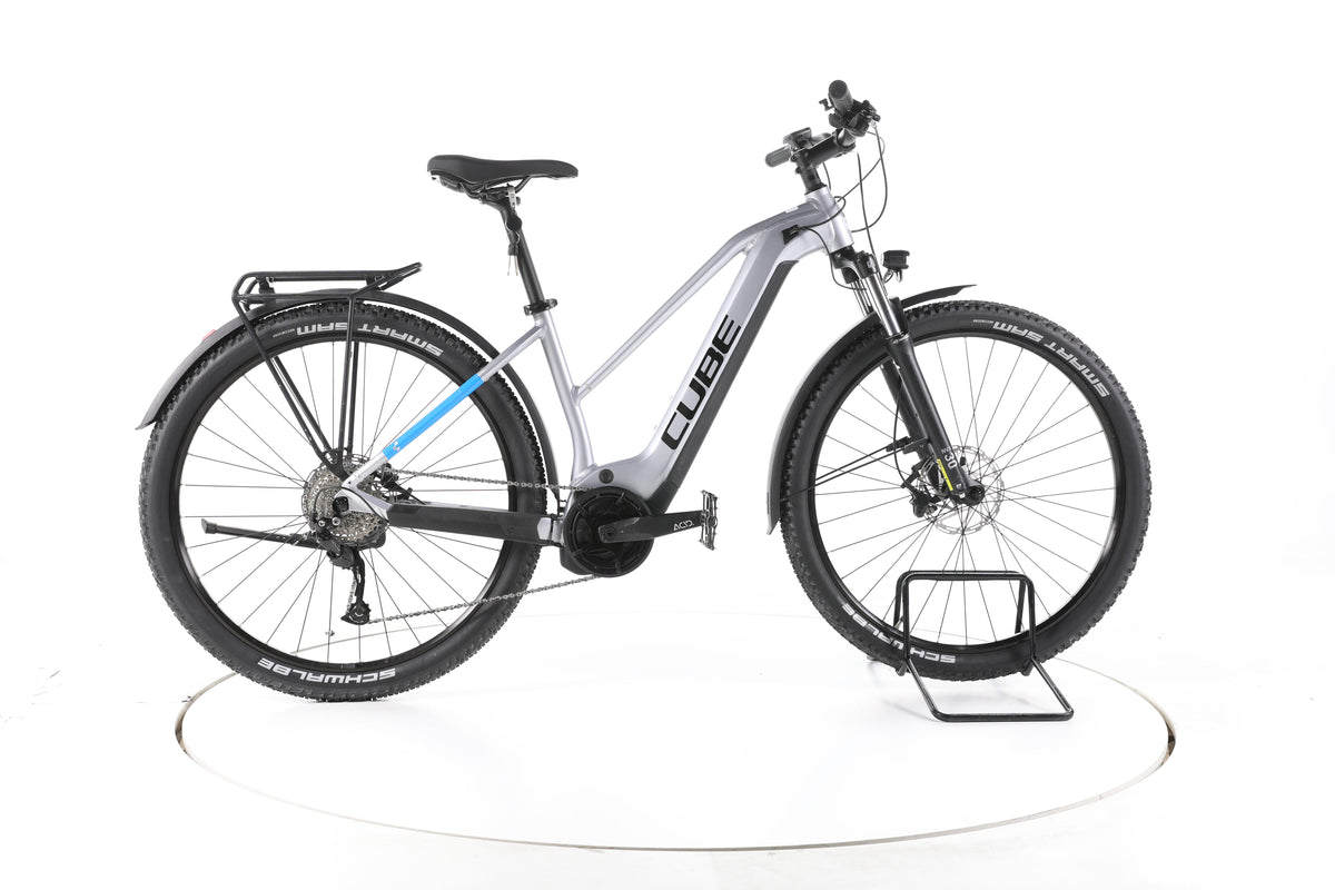 Cube Reaction Hybrid PERFORMANCE 625 Trekking E-Bike - Image 1