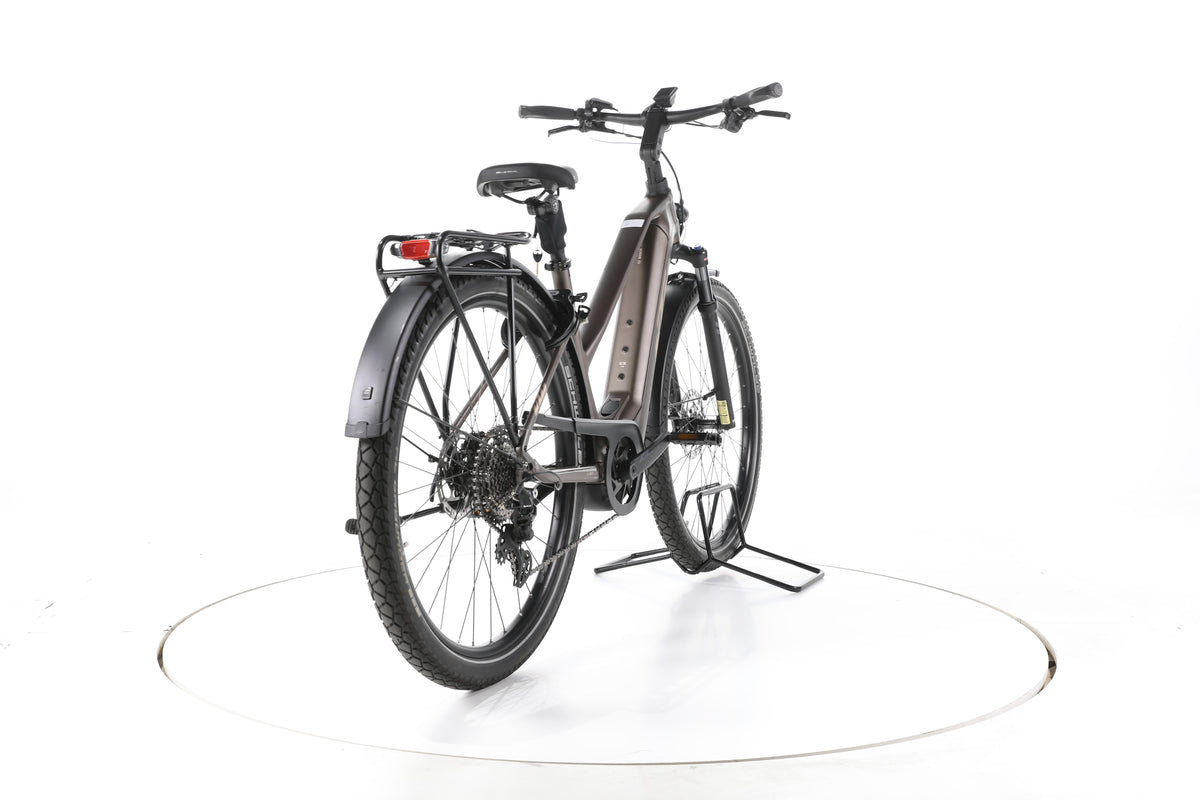 KTM Macina Gran 710 Trekking E-Bike - Image 11