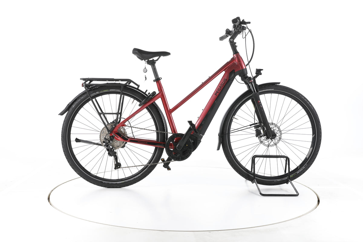 Pegasus Premio EVO 10 Trekking E-Bike - Image 1