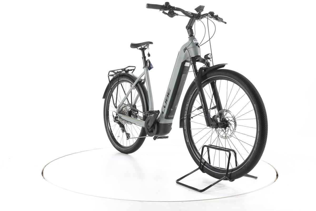 Cube Nuride Hybrid SLX Trekking E-Bike Tiefeinsteiger - Image 3