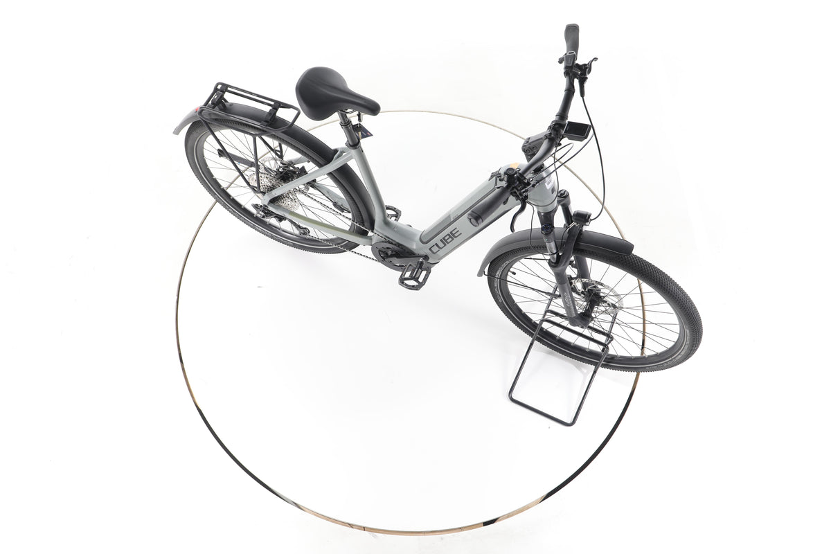 Cube Nuride Hybrid SLX Trekking E-Bike Tiefeinsteiger - Image 14