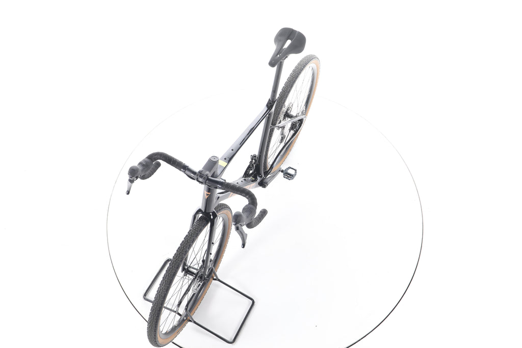 Giant Revolt Advanced 2 Gravelbike Carbon 2025 - Image 17