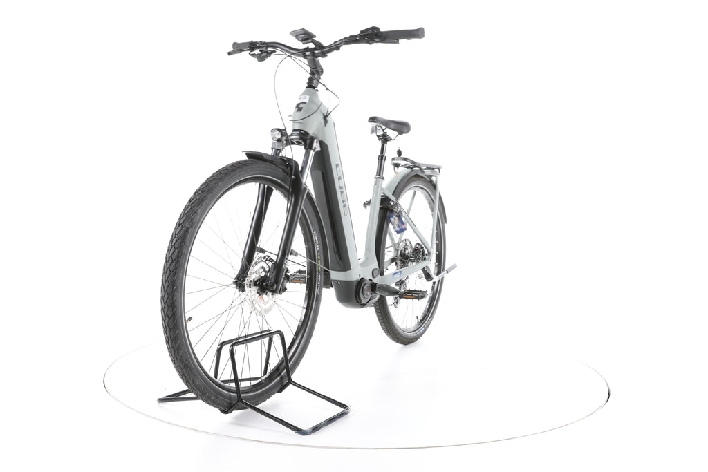 Cube Kathmandu Hybrid ONE Trekking E-Bike Tiefeinsteiger - Image 5