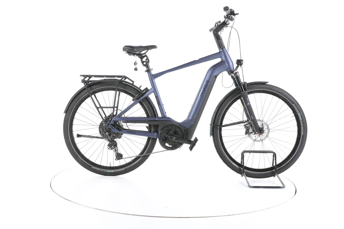 Pegasus Strong EVO 10 Lite Trekking E-Bike - Image 1