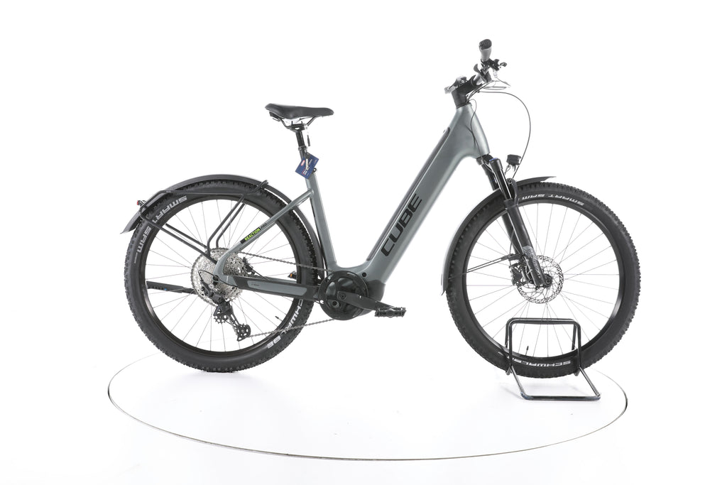 Cube Reaction Hybrid Pro 625 Allroad Trekking E-Bike Tiefeinsteiger - Image 1