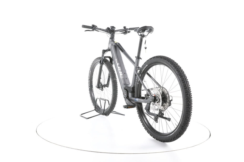 Cube Reaction Hybrid Race Trekking E-Bike - Image 9