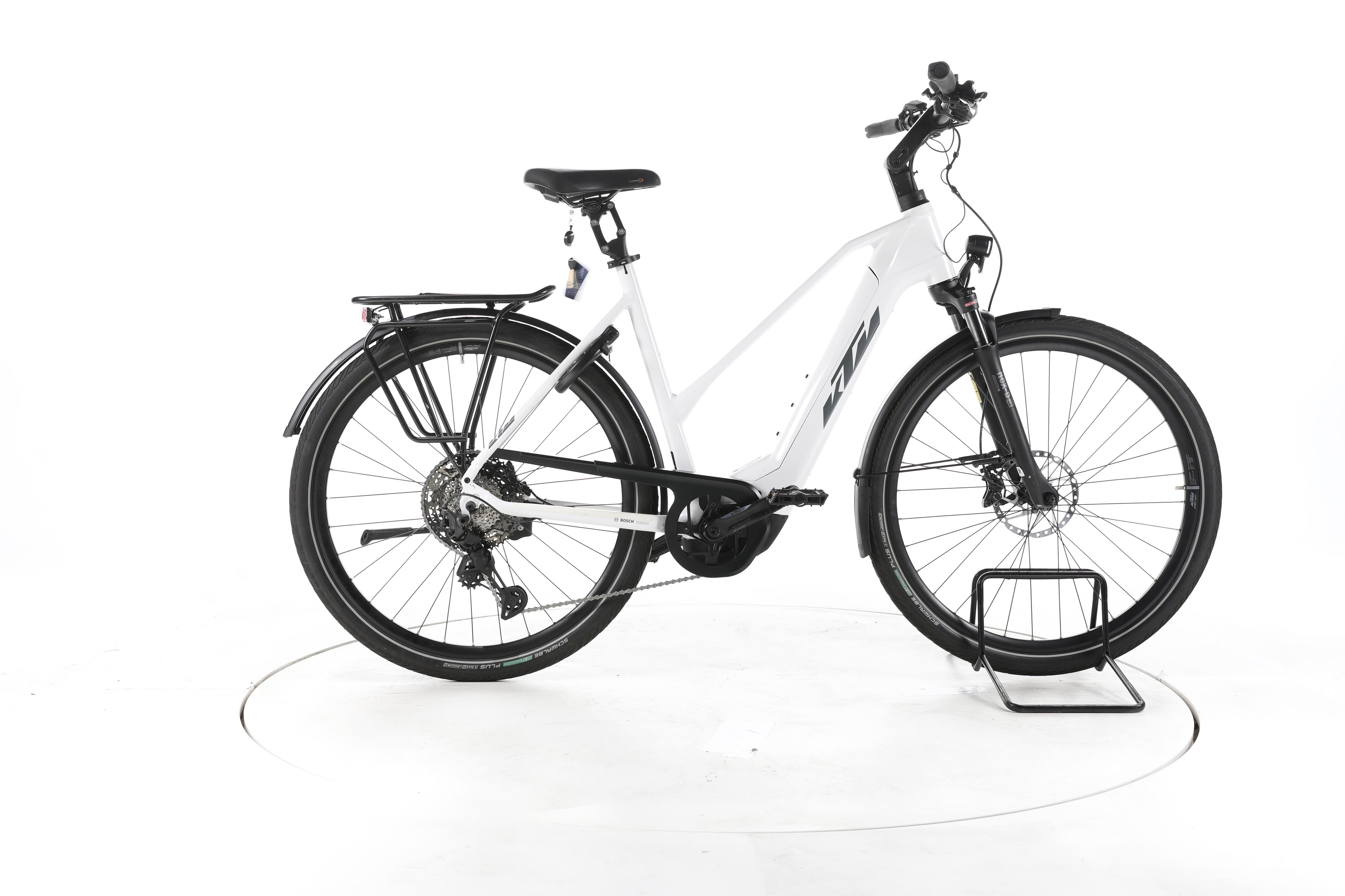 KTM Macina Style 720 Trekking E-Bike - Image 1