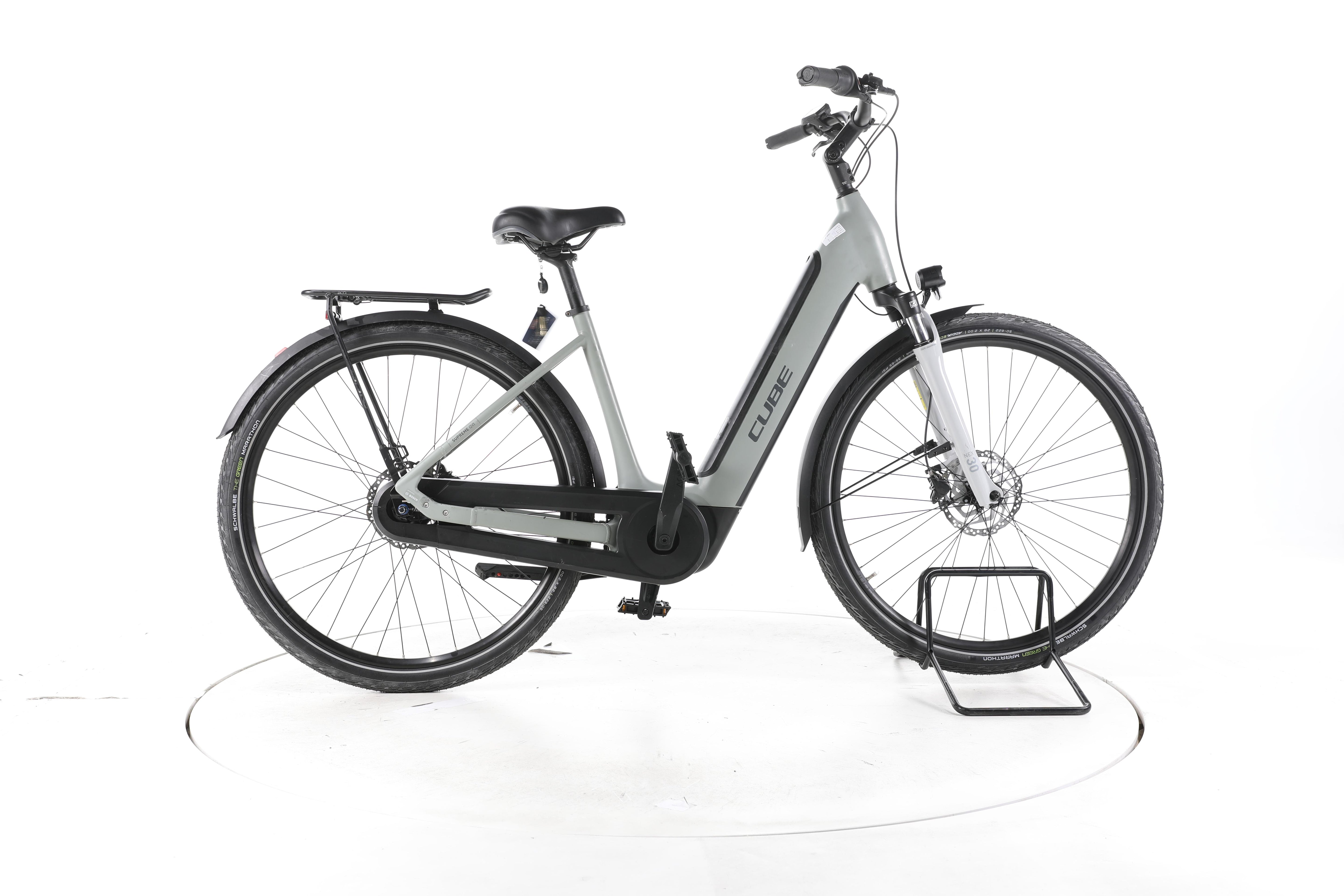Cube Supreme Hybrid ONE City E-Bike Tiefeinsteiger - Image 1