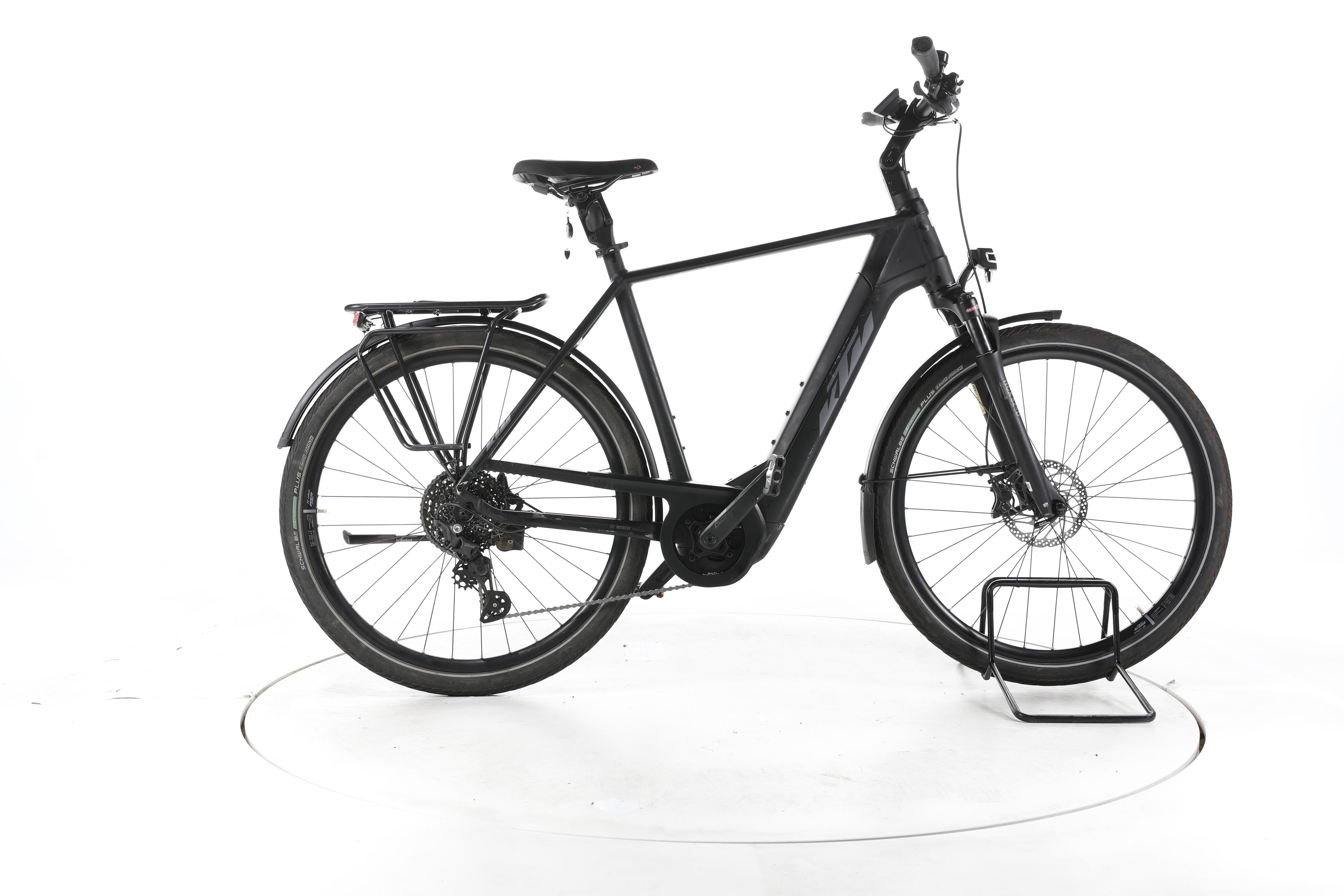 KTM Macina Style 730 Trekking E-Bike - Image 1