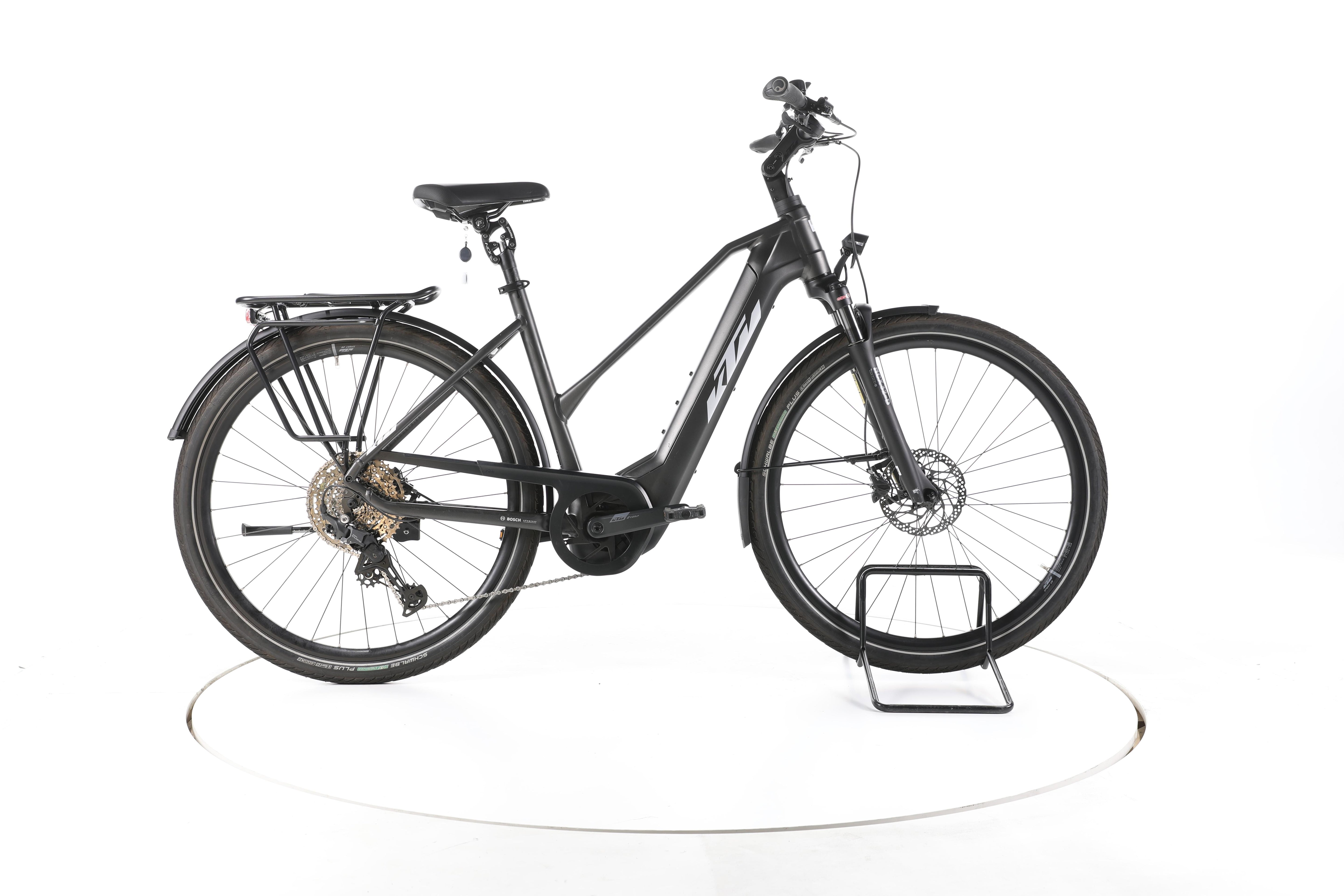 KTM Macina Limited Trekking E-Bike - Image 1