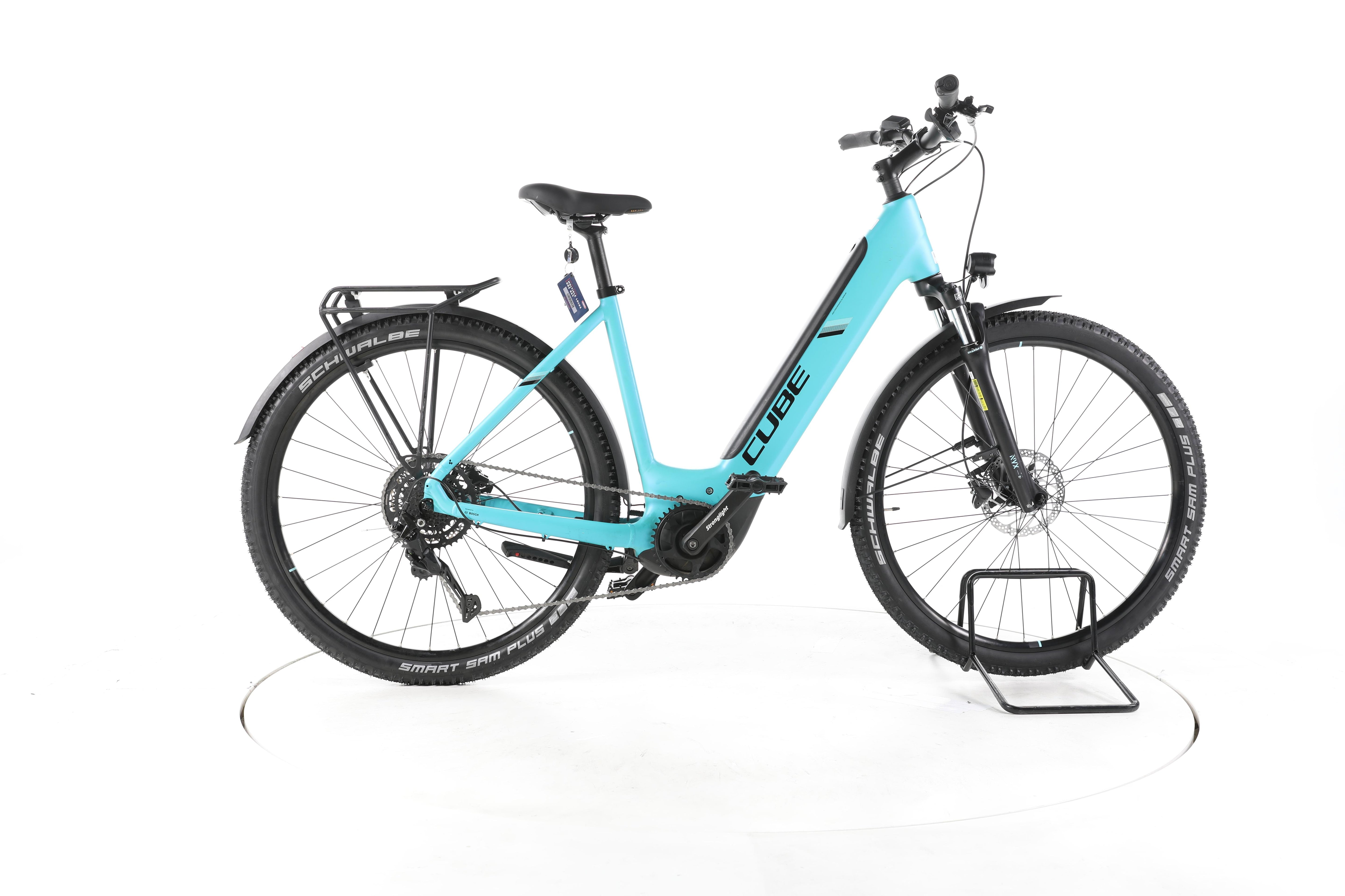 Cube Nuride Hybrid Performance allroad Trekking E-Bike Tiefeinsteiger 2024 - Image 1